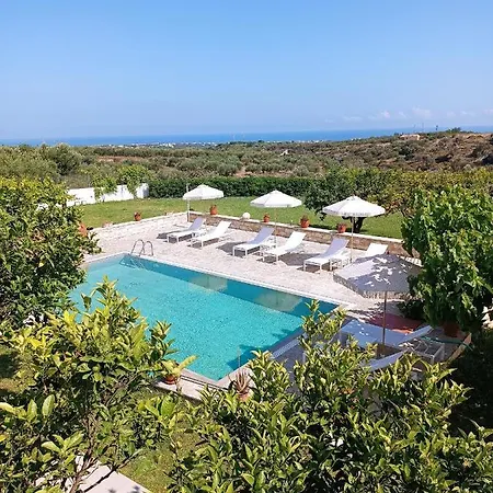 Stefania Dream Aparthotel Erfoi