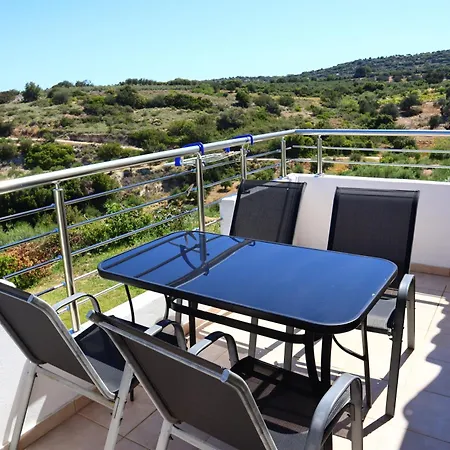 Stefania Dream Aparthotel Erfoi